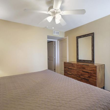 Ground Floor Beachfront Beauty! Steps To The Beach And Pool South Padre Island Pokój zdjęcie